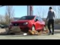El tipo del coche de al lado