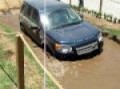 Land Rover LR2 vadeo de prueba